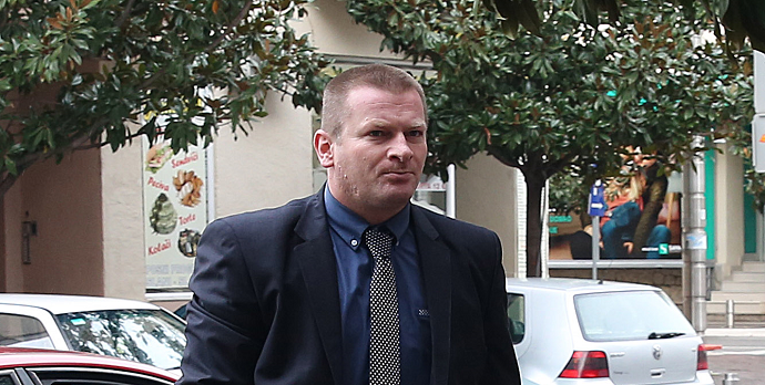 Šišmakov preko Vestern juniona finansirao Sinđeliću let za Moskvu Šišmakov preko Vestern juniona finansirao Sinđeliću let za Moskvu