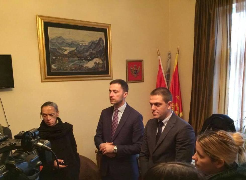 Počinju pregovori o formiranju nove vlasti na Cetinju Počinju pregovori o formiranju nove vlasti na Cetinju