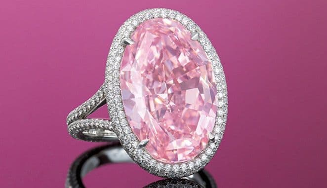 Ružičasti dijamant prodat za 32 miliona dolara Ružičasti dijamant prodat za 32 miliona dolara