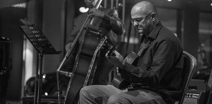 Šule Jovović kvartet za kraj novembarskog programa Šule Jovović kvartet za kraj novembarskog programa