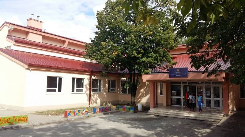 Za Šakovićem zbog zlostavljanja učenika lokalna potraga Za Šakovićem zbog zlostavljanja učenika lokalna potraga