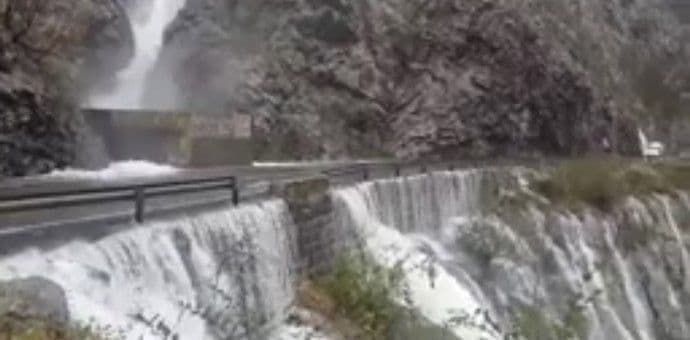 Put kroz Platije pod vodom! (VIDEO) Put kroz Platije pod vodom! (VIDEO)