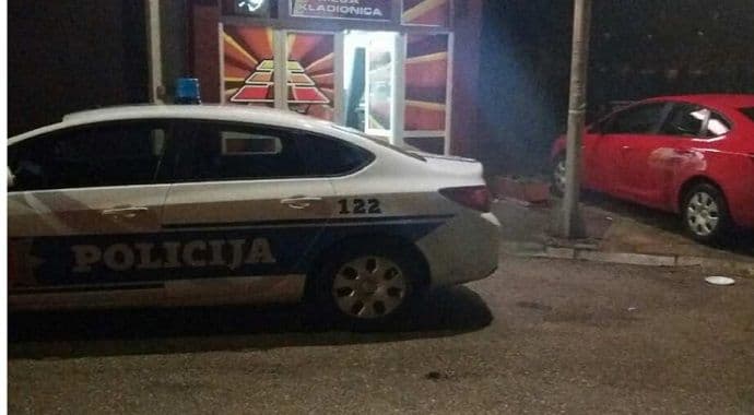 Iz kladionice “Vulkano” opljačkano 500 eura Iz kladionice “Vulkano” opljačkano 500 eura