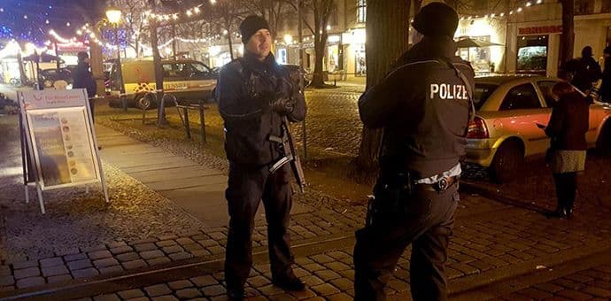 Deaktivirana eksplozivna naprava sa ekserima Deaktivirana eksplozivna naprava sa ekserima