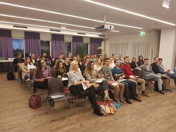 Lakše do viza uz pomoć Udruženja građana Privileg Lakše do viza uz pomoć Udruženja građana Privileg