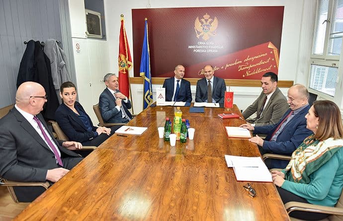 Sporazum o saradnji između PU i AM Sporazum o saradnji između PU i AM