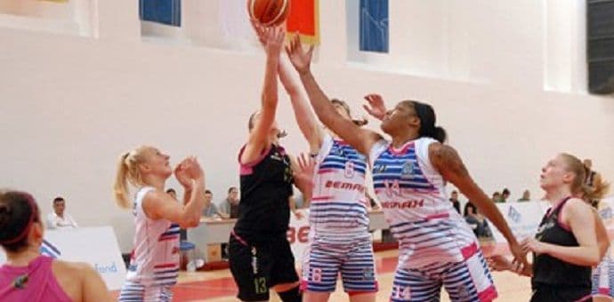 Ubjedljiv trijumf košarkašica Budućnosti Ubjedljiv trijumf košarkašica Budućnosti