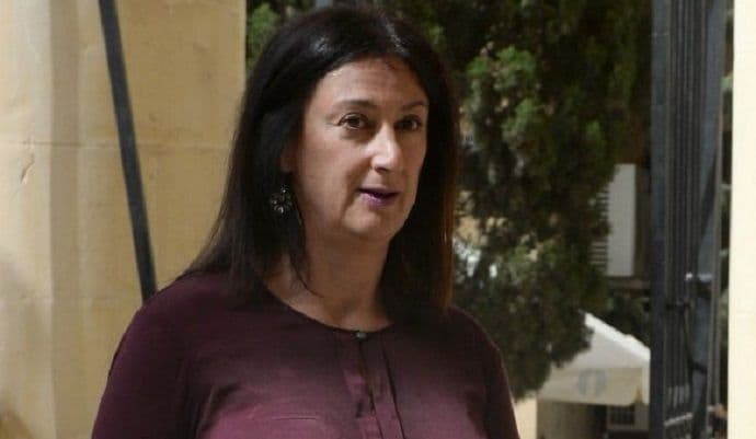Trojica optužena za ubistvo novinarke na Malti Trojica optužena za ubistvo novinarke na Malti