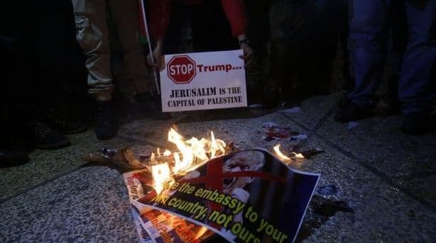 Arapi bjesni, Palestina "gori", to su posljedice Trampa Arapi bjesni, Palestina "gori", to su posljedice Trampa