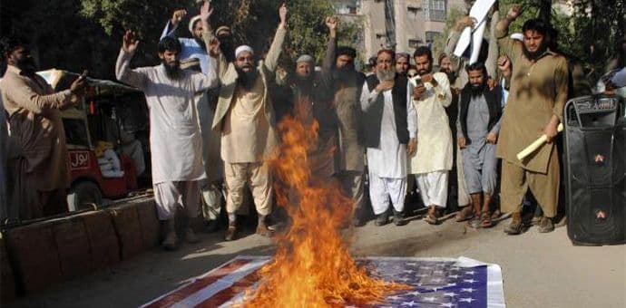 Sukobi na sve strane, 43 povrijeđeno Sukobi na sve strane, 43 povrijeđeno