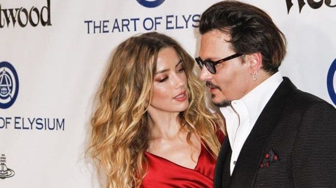 Tužila Džonija Depa za nasilje, a sada ga brani Tužila Džonija Depa za nasilje, a sada ga brani