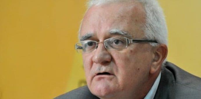 Janjić: Vučić da bude veoma oprezan sa Srbima iz Crne Gore Janjić: Vučić da bude veoma oprezan sa Srbima iz Crne Gore