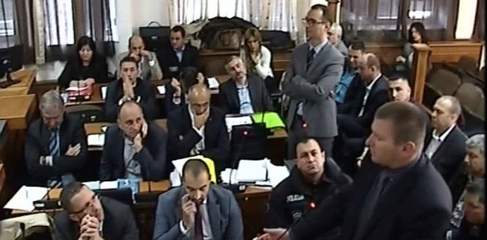 Advokati za sada dobijaju žute kartone Advokati za sada dobijaju žute kartone