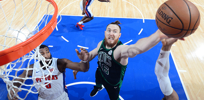 Seltiksi rutinski sa Pistonsima, Oladipo "presudio" Nagetsima Seltiksi rutinski sa Pistonsima, Oladipo "presudio" Nagetsima