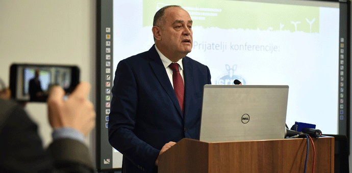 Pres konferencija ministra Simovića povodom  početka velikog IPARD programa Pres konferencija ministra Simovića povodom  početka velikog IPARD programa