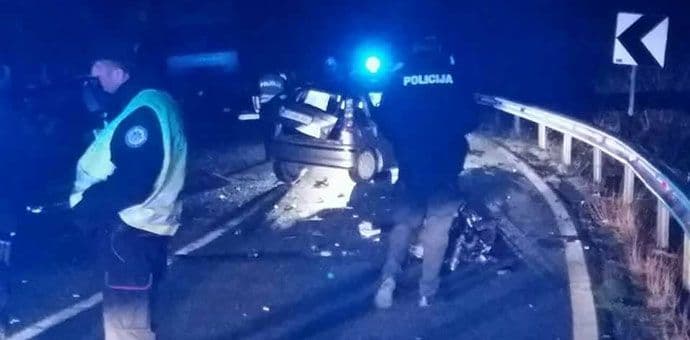 Dvoje povrijeđeno u udesu u Platijama Dvoje povrijeđeno u udesu u Platijama