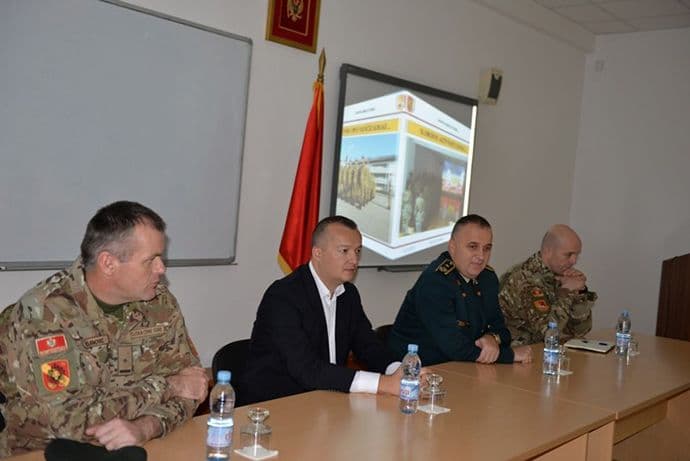 Daković: Mora se imati obaveza prema uniformi Daković: Mora se imati obaveza prema uniformi