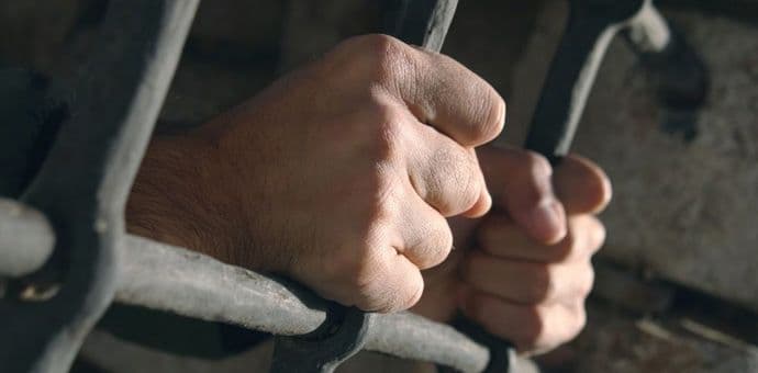 Da li amnestija gubi smisao? Da li amnestija gubi smisao?