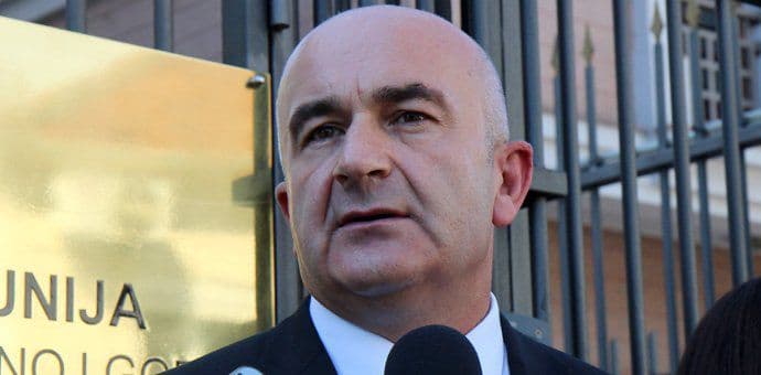 Joković uzvraća udarac Miliću Joković uzvraća udarac Miliću