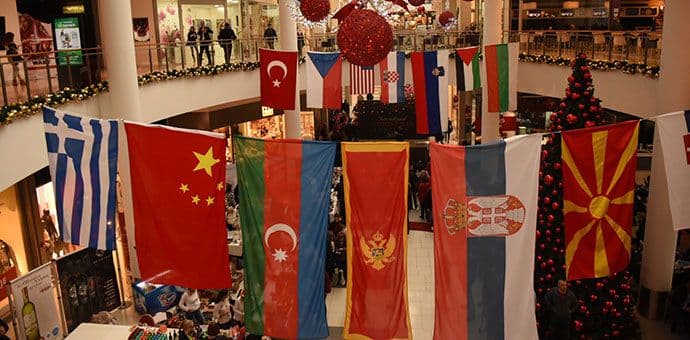 Centru za autizam dio sredstava sa Božićnog bazara Centru za autizam dio sredstava sa Božićnog bazara