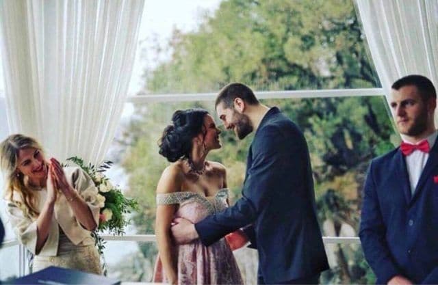 Oženio se crnogorski "bombarder" Vuko Borozan Oženio se crnogorski "bombarder" Vuko Borozan