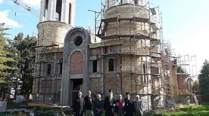 Vlada Srbije daje 500.000 eura za gradnju crkve u Crnoj Gori Vlada Srbije daje 500.000 eura za gradnju crkve u Crnoj Gori