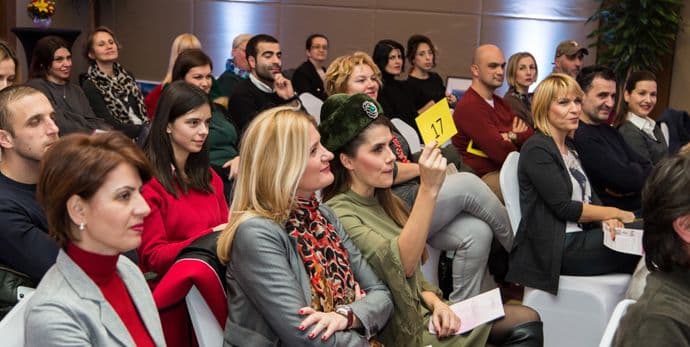 DPS učestvovao na humanitarnoj aukciji slika NVO „Zdrava Dona Montenegrina“ DPS učestvovao na humanitarnoj aukciji slika NVO „Zdrava Dona Montenegrina“