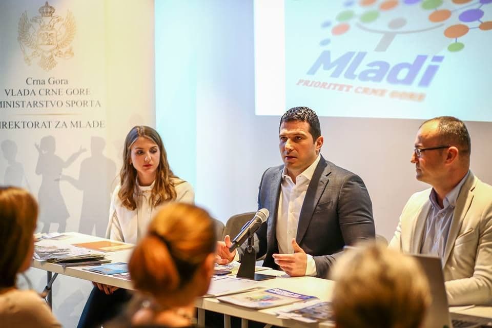 Pola miliona eura za projekte mladih u 2018. Pola miliona eura za projekte mladih u 2018.