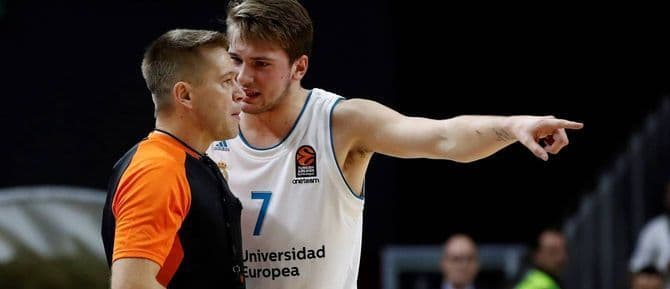 Realov genijalac raskrvario protivnika i razbio tunel (VIDEO) Realov genijalac raskrvario protivnika i razbio tunel (VIDEO)