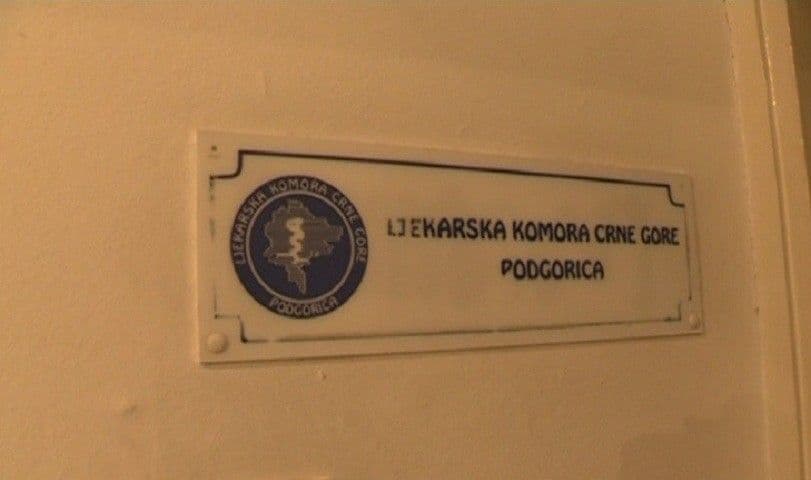 Sjednica prekinuta, ljekari posvađani Sjednica prekinuta, ljekari posvađani