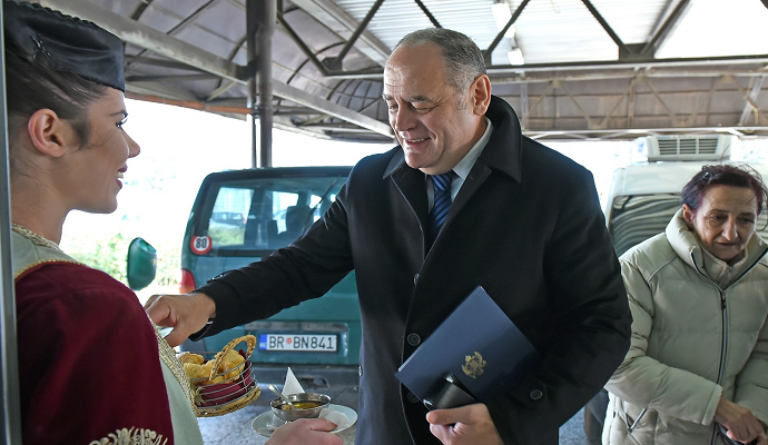 Simović: Zajedničkim snagama odgovorili na brojne izazove Simović: Zajedničkim snagama odgovorili na brojne izazove