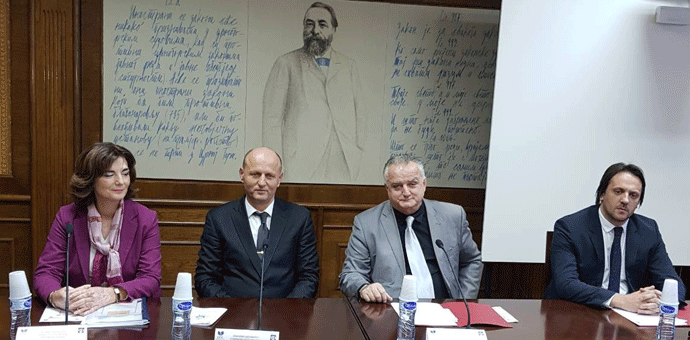 Sva djeca jednako da uživaju svoja prava Sva djeca jednako da uživaju svoja prava