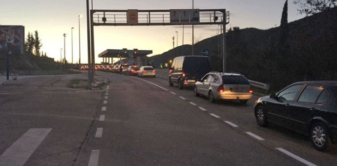 Promet na graničnim prelazima u HN kao lani Promet na graničnim prelazima u HN kao lani