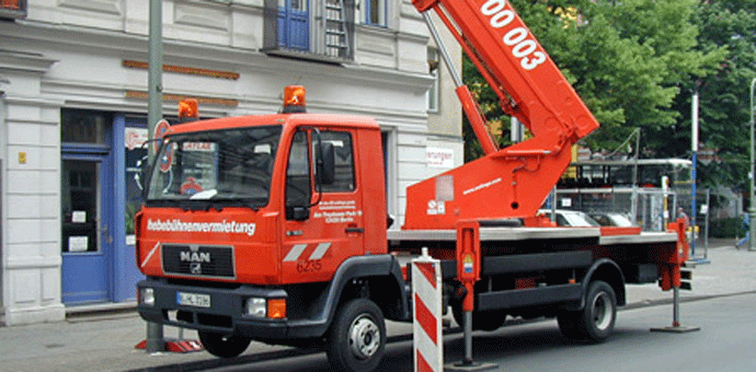 U 2018. planirano 120.000 eura za nabavku opreme i specijalizovanih vozila U 2018. planirano 120.000 eura za nabavku opreme i specijalizovanih vozila