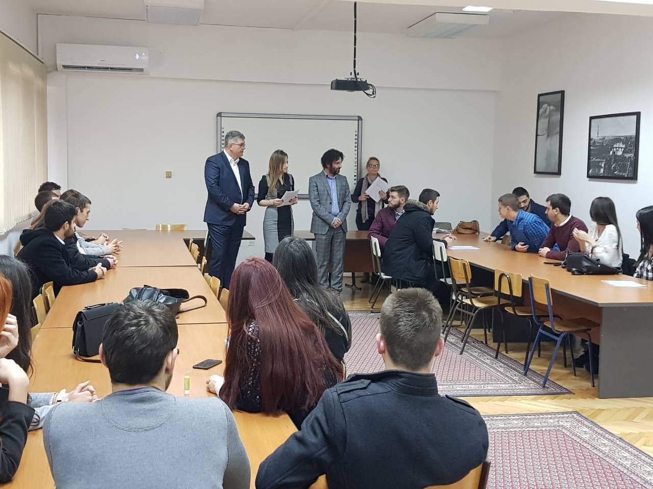 Bemaks dodijelio 22 stipendije studentima Građevinskog fakulteta Bemaks dodijelio 22 stipendije studentima Građevinskog fakulteta