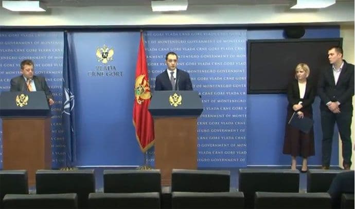 Vlada raskida saradnju sa Škoda Prahom Vlada raskida saradnju sa Škoda Prahom