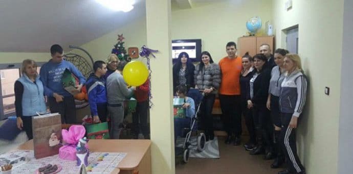 Paketići za mališane iz Dnevnog centra Paketići za mališane iz Dnevnog centra