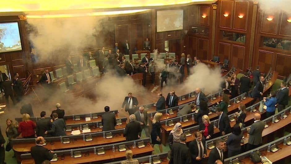 Poslanici Samoopredjeljenja osuđeni na uslovne kazne Poslanici Samoopredjeljenja osuđeni na uslovne kazne