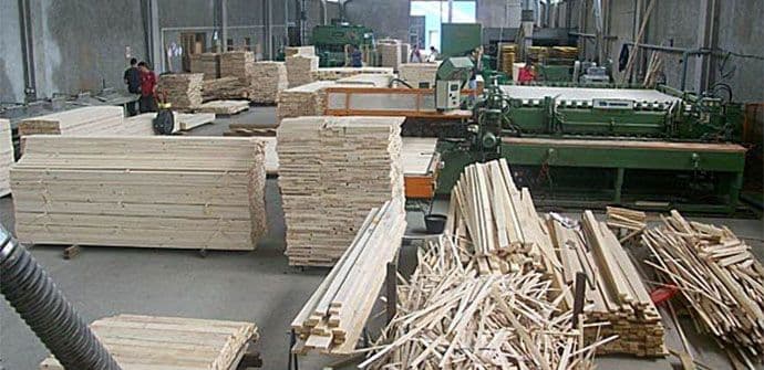 Ograničen uticaj investicija, moramo nešto prerađivati Ograničen uticaj investicija, moramo nešto prerađivati