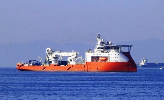 Počelo zatrpavanje podmorskog elektro kabla za Italiju Počelo zatrpavanje podmorskog elektro kabla za Italiju