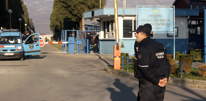 Iz ZIKS-a otpušten 2.641 zatvorenik Iz ZIKS-a otpušten 2.641 zatvorenik