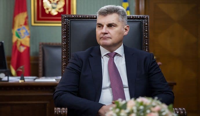 Svjesni da ih čeka političko nestajanje Svjesni da ih čeka političko nestajanje