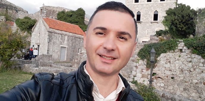 MNE Petar Pan - TV star MNE Petar Pan - TV star