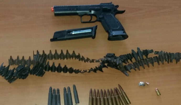 Cetinje i Bar: Oduzeto oružje, municija, granata, štapini... Foto: Ilustracija