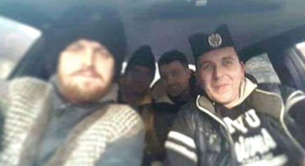 Suspendovan policajac zbog nošenja četničkih obilježja Suspendovan policajac zbog nošenja četničkih obilježja