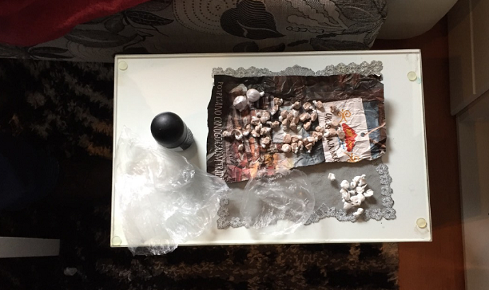 Uhapšen Baranin zbog kokaina, heroina, municije i novca Uhapšen Baranin zbog kokaina, heroina, municije i novca