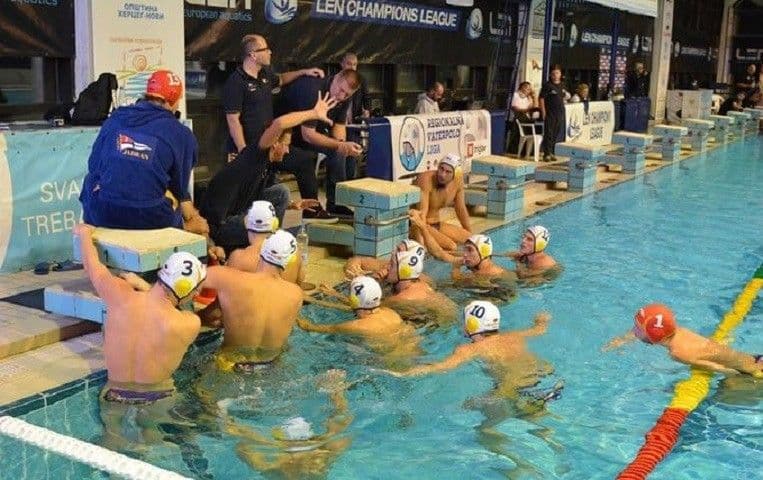 Ubjedljiv poraz Jadrana Ubjedljiv poraz Jadrana