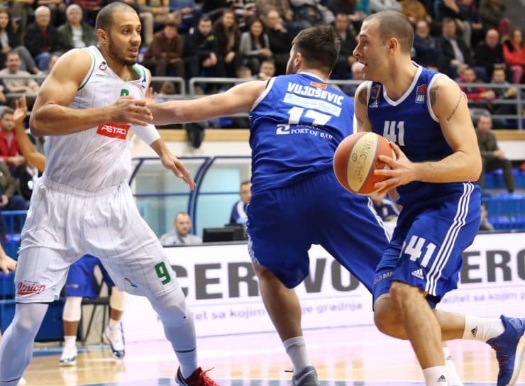 Mornar lako izašao na kraj sa Olimpijom Mornar lako izašao na kraj sa Olimpijom