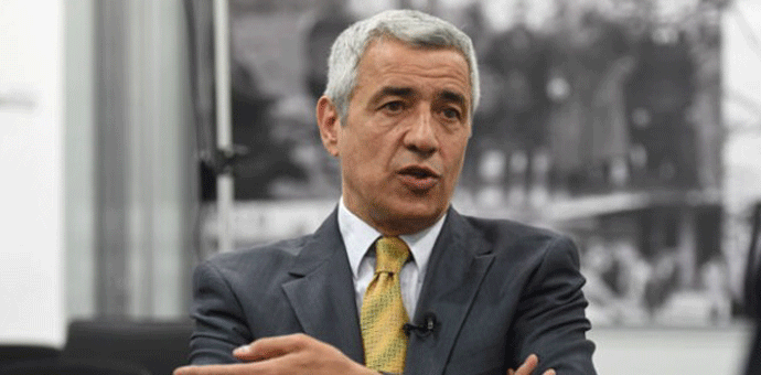 Policija utvrdila ko je prodao vozilo iz kojeg je pucano na Ivanovića Policija utvrdila ko je prodao vozilo iz kojeg je pucano na Ivanovića