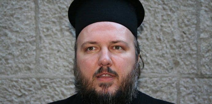 Tridesetak monaha ima rok da napusti Crnu Goru Tridesetak monaha ima rok da napusti Crnu Goru